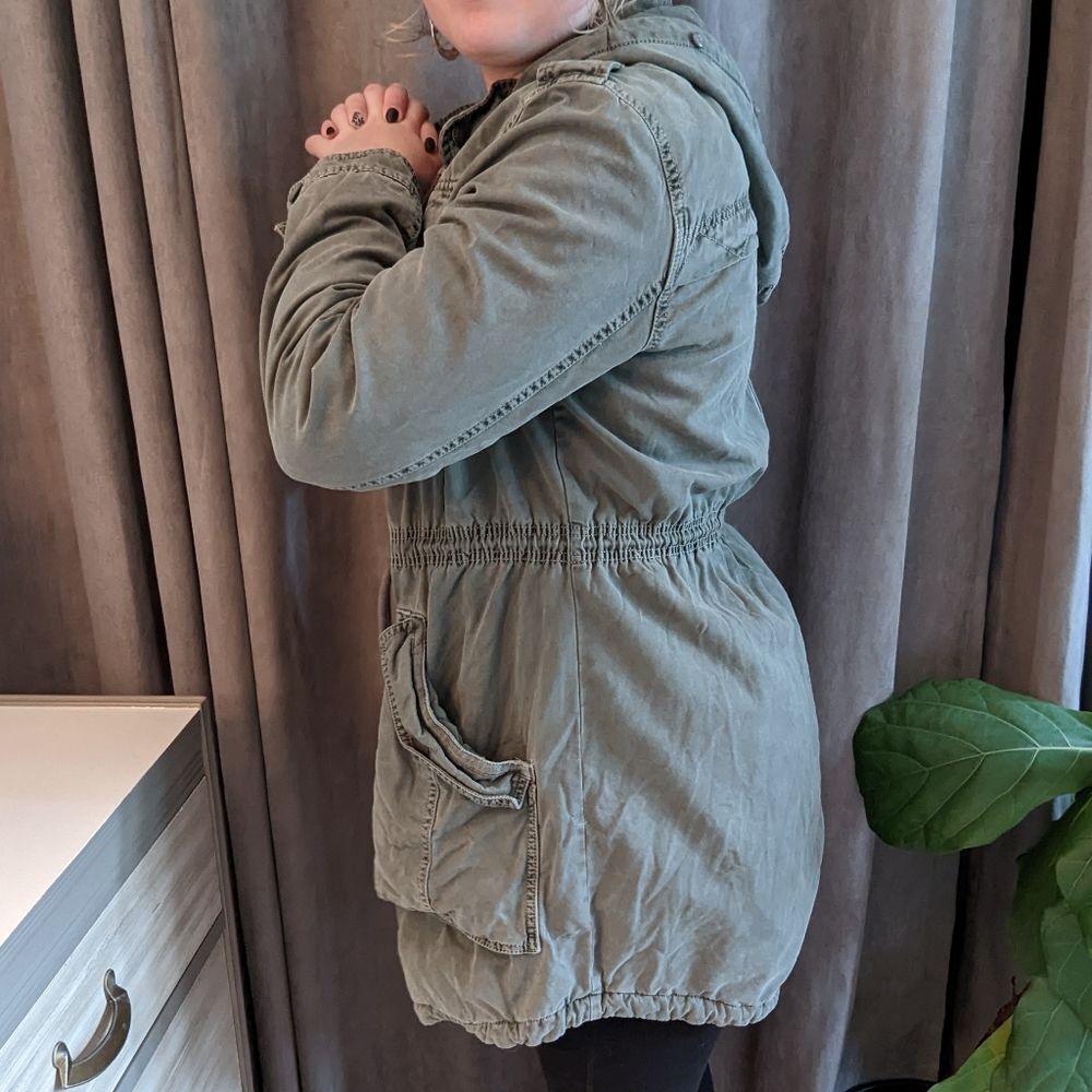AE Utility Jacket - Picture 2 of 3